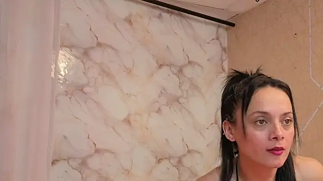 QueenSallyDesire online show from March 31, 3:17 am