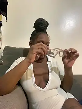 Sinfulwaterfalls online show from April 7, 11:51 pm