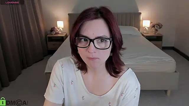 taticamomile online show from February 23, 4:24 am