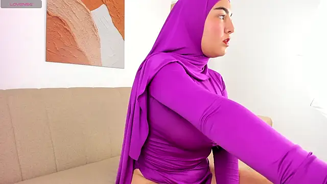 Malika Noor online show from April 10, 2:45 pm