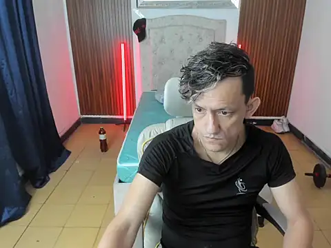 juan and luke online show from April 13, 12:06 pm