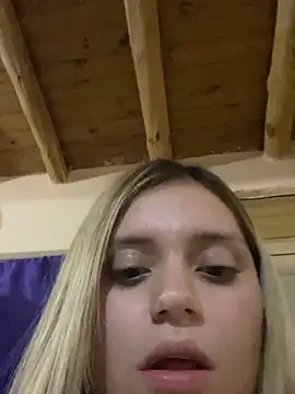 Larajeans- online show from February 22, 1:39 am