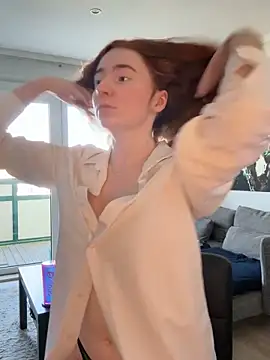 HoneyBunny18 online show from April 17, 3:03 pm