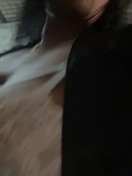 ale sweet53 online show from March 6, 3:56 am