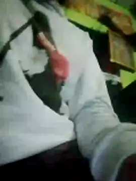 wifedesi7050 online show from March 28, 5:01 pm