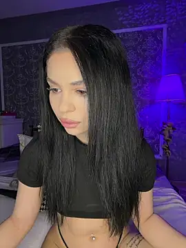 Olivia Noor online show from March 29, 2:21 am