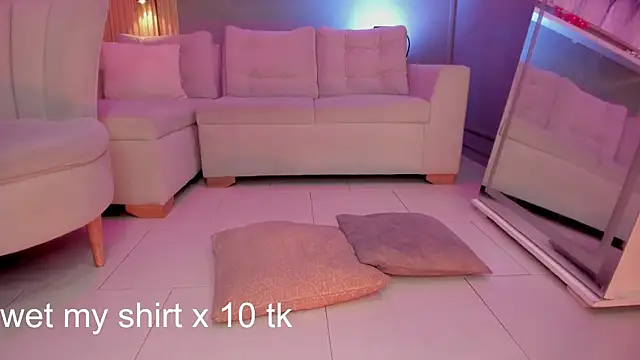 janinne lu online show from April 15, 1:55 pm