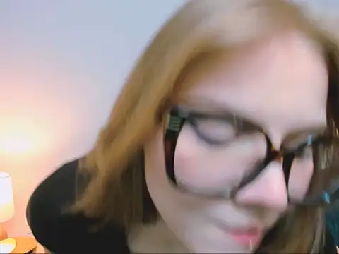 StormiSmooth online show from March 28, 6:13 am