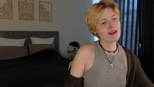  Freirene online show from April 15, 1:44 pm