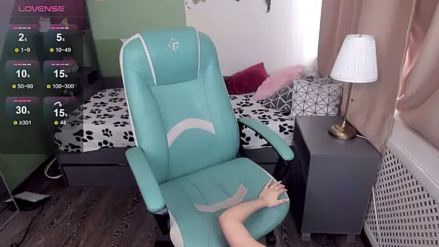 GabiSilk online show from March 3, 10:21 am