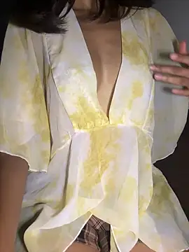 corallion online show from April 13, 9:54 am