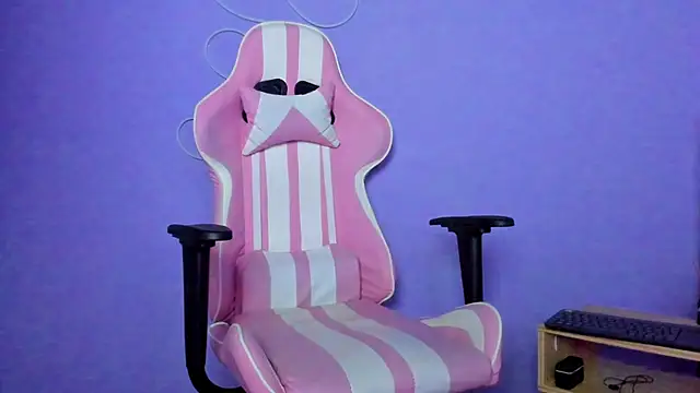 NinaAngel6 online show from June 4, 3:23 am