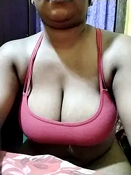 Cute Piu online show from March 11, 6:10 pm