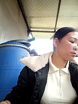 Salyk5 online show from March 22, 1:44 am