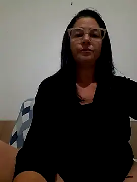 Camilegaucha online show from May 11, 10:29 pm