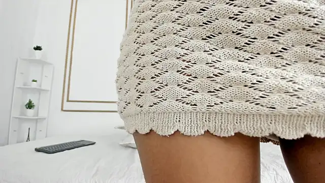 emily gaviria1 online show from March 5, 1:07 pm