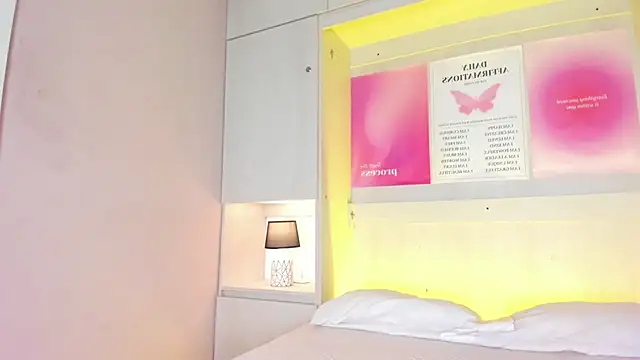 Oshun 444 online show from April 10, 12:33 pm