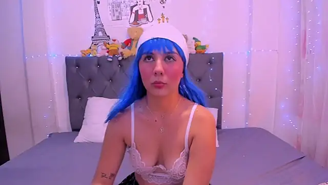 violeta blaze1 online show from April 9, 9:04 am