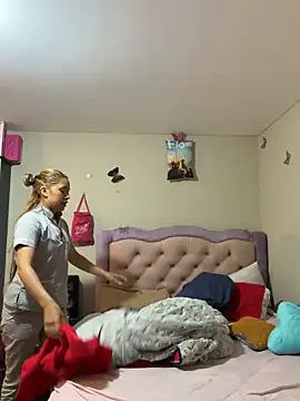 RubiaMorena online show from March 15, 3:30 am