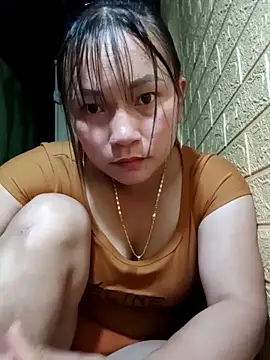 mami-rubi online show from March 22, 12:00 pm