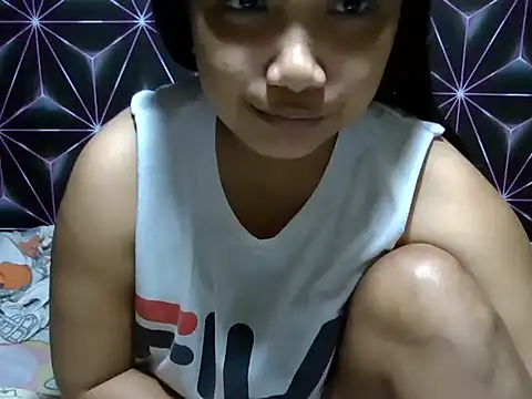 Flowerbebe online show from March 15, 8:55 pm