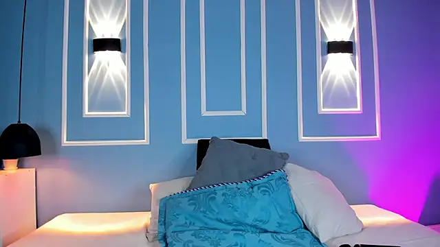 Lore evans online show from April 9, 9:20 pm