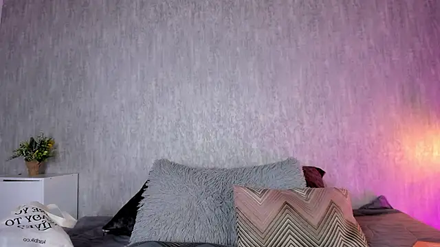 Lore evans online show from March 17, 10:58 pm