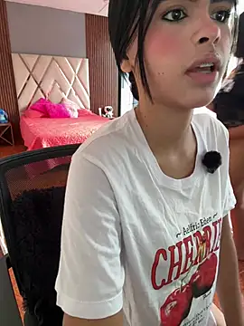 kitty rousse01 online show from February 28, 1:32 pm