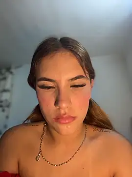 MiluRossee online show from April 6, 6:25 am