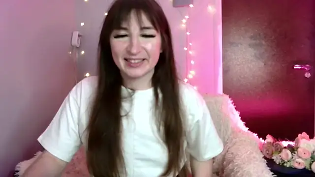 Birdie Kiss online show from June 2, 9:16 pm