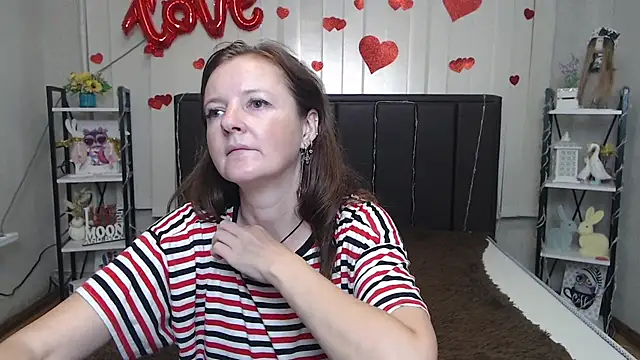 MeganPirs online show from July 5, 4:19 am