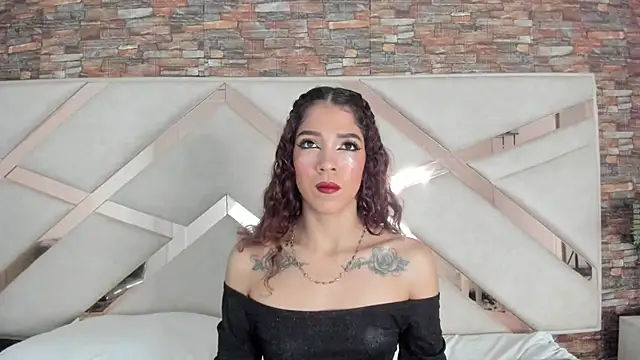 evelyn  rose1 online show from March 23, 1:12 am