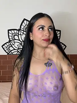 Emily cute777 online show from February 26, 5:17 am