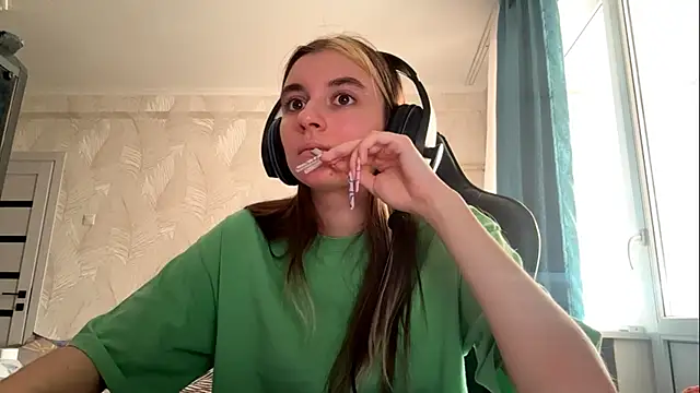 PluralPalaver online show from March 2, 7:15 am