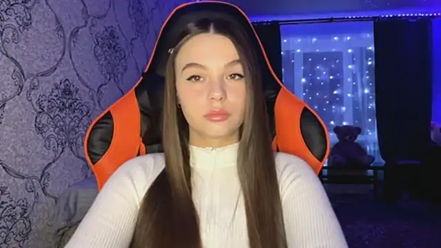 AkikoAnkrom online show from March 2, 4:46 pm