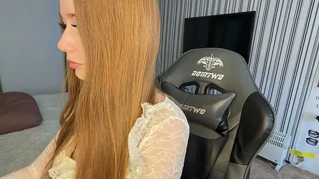 Emily Rass  online show from March 17, 7:23 am