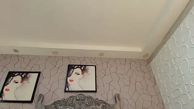 Genesisraydenx online show from April 21, 6:59 pm