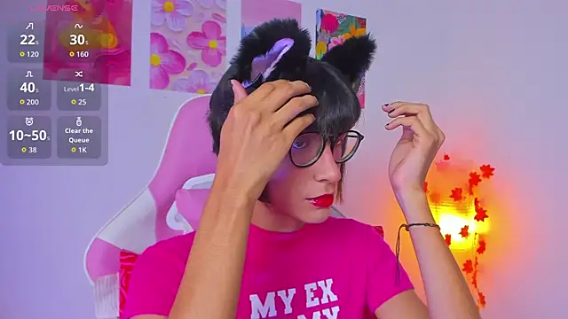 Madeline 21 online show from March 25, 5:33 am