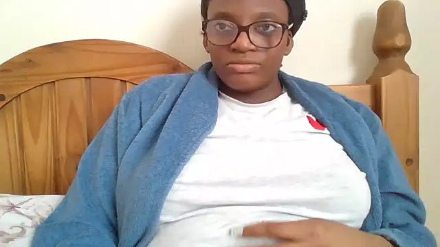 SexyGemBeauty online show from April 3, 2:26 pm