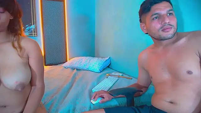 Hornyshow1 online show from March 26, 12:18 pm