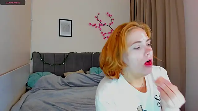 DellaRows online show from April 17, 5:42 am