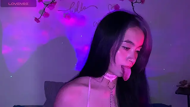 sweet molly420 online show from May 15, 11:07 pm