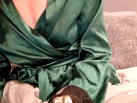 DesireQueen69 online show from February 28, 9:58 pm