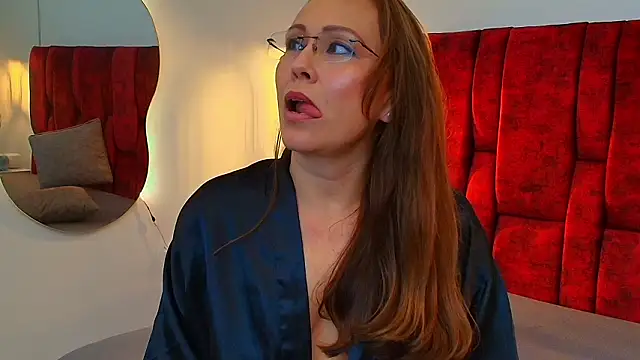  Monaliza  online show from March 13, 12:50 pm