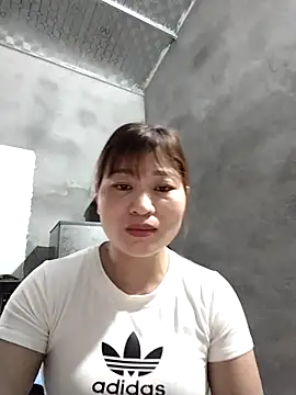 Lilinn  online show from March 27, 10:27 am