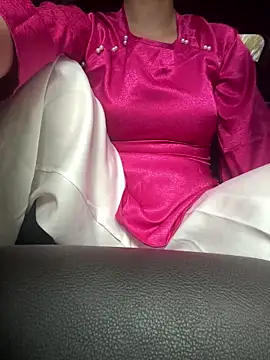 Yuki Sanx online show from March 2, 5:52 am