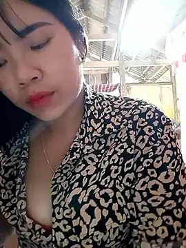 Nudde-sexxy online show from March 2, 7:48 am