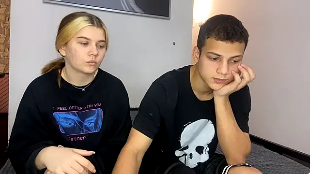 mirel couple online show from March 1, 10:09 pm