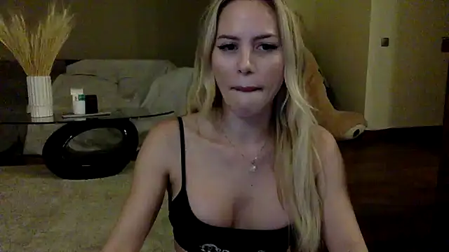 itsmemayarose online show from March 23, 7:42 pm