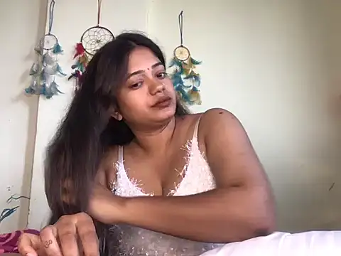 HoleyCoupon  online show from March 6, 10:54 am